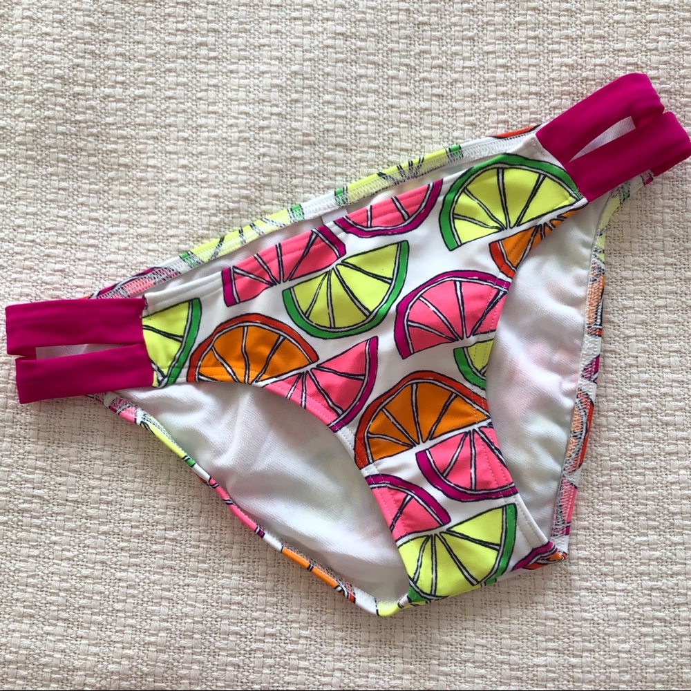 NEW Fruit Pattern Bikini Bottom